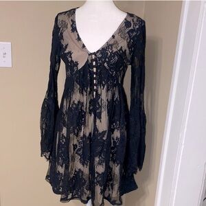 EUC Black Lace Flare Sleeve BoHo Dress XHILARATION M